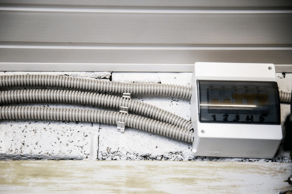 electrical conduit securing