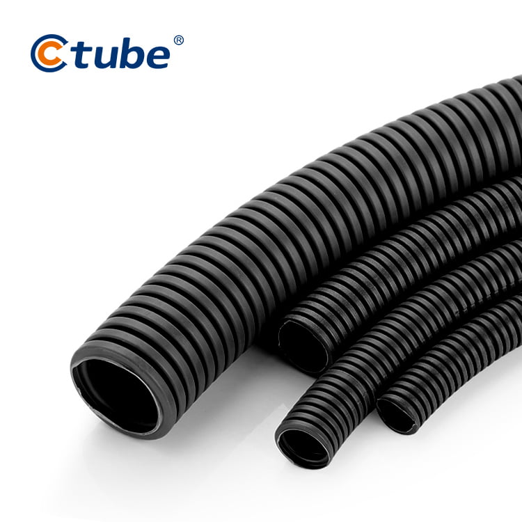 conduit ondulé solaire noir